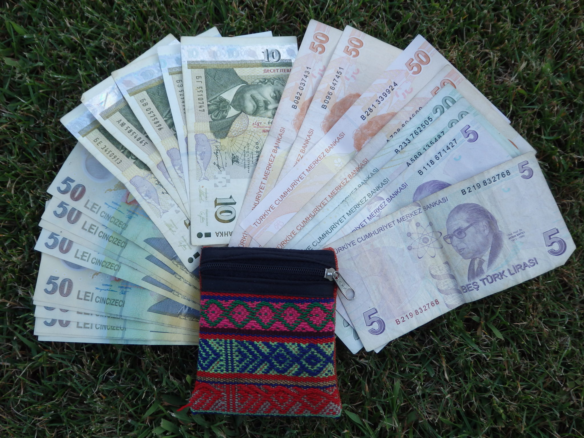 Fałszywy portfel + waluty